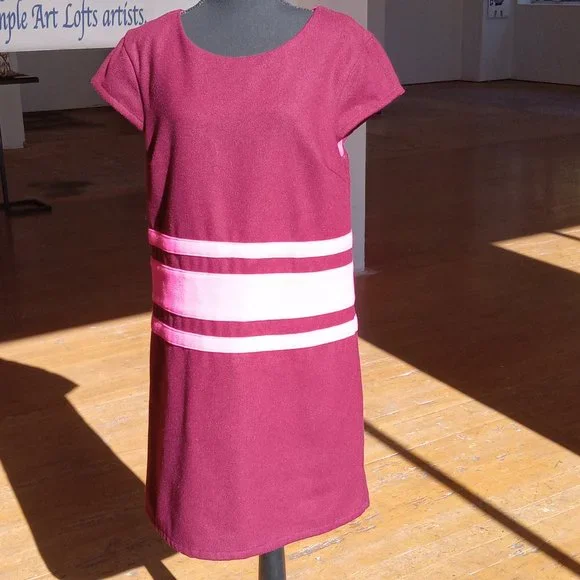 Deep Burgundy wine and Valentino pink mod like dress - Picture 6 of 6